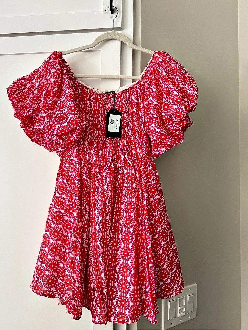 Aleeza Paris Puff Sleeve Mini Dress Pink & White